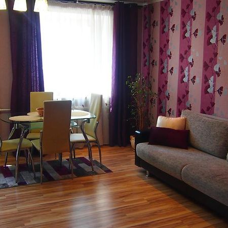 Apartment Lenin Baranavitsjy Buitenkant foto