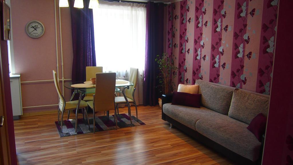 Apartment Lenin Baranavitsjy Buitenkant foto
