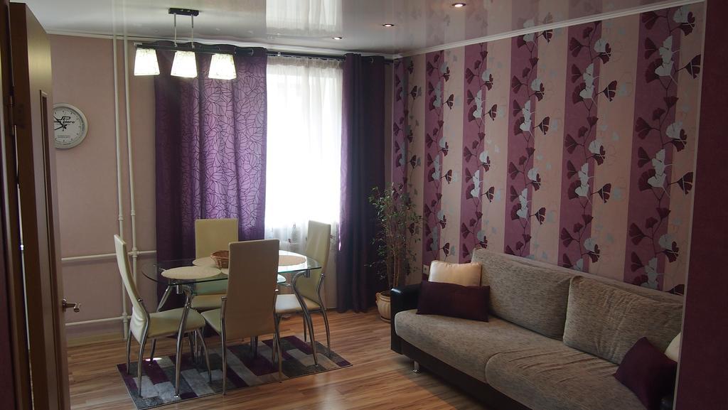 Apartment Lenin Baranavitsjy Buitenkant foto